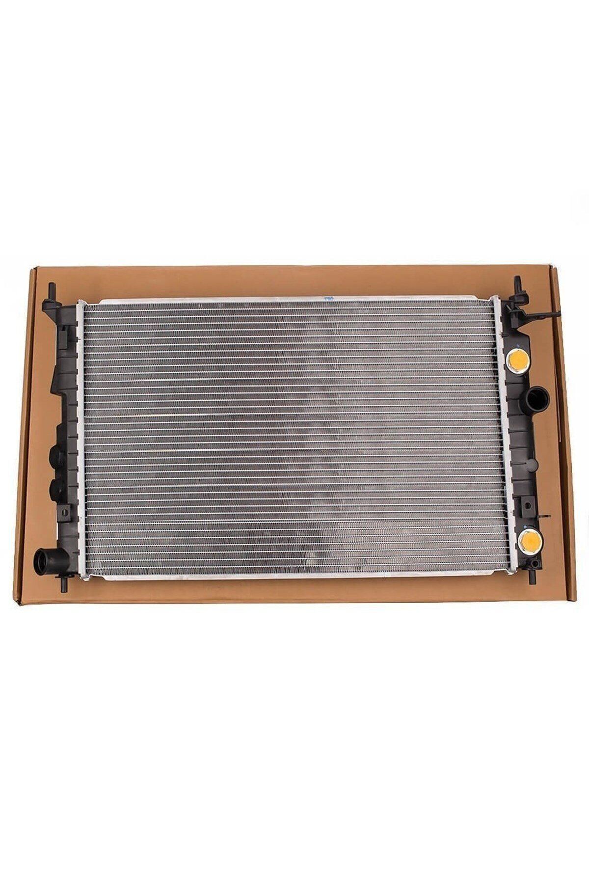 Opel / Astra F 1.6 Benzinli Otomatik Motor Su Radyatörü Behr