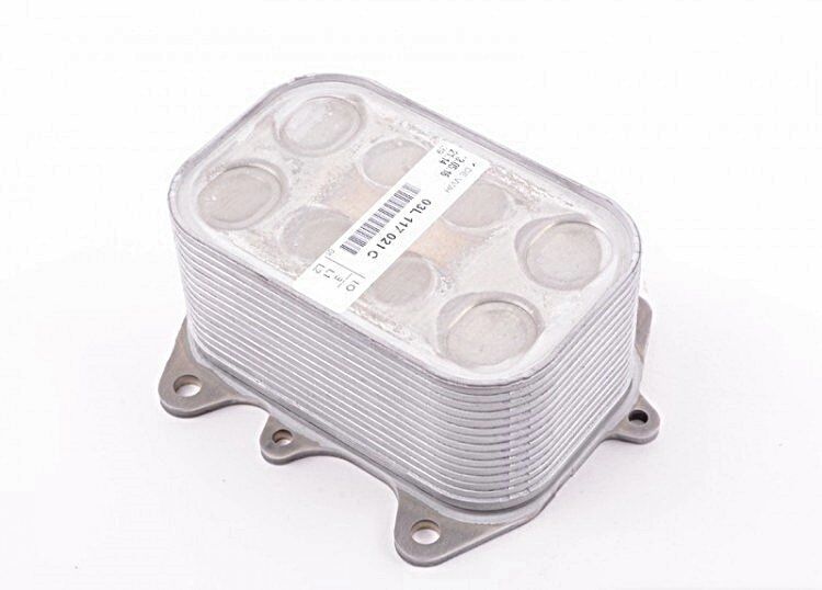 Volkswagen Jetta 2006-2014 Model Arası Motor Yağ Soğutucu