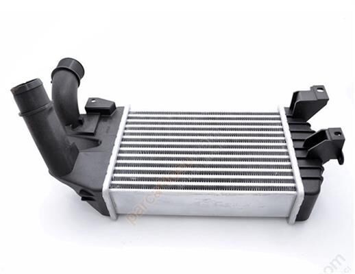 Opel / Astra H 1.3 Dizel Turbo Soğutucu Radyatörü Kale Marka