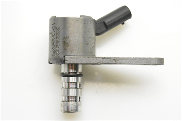 Opel / Astra J 1.6 Dizel Yağ (Subabı) Pompası Akış Valfi (GM