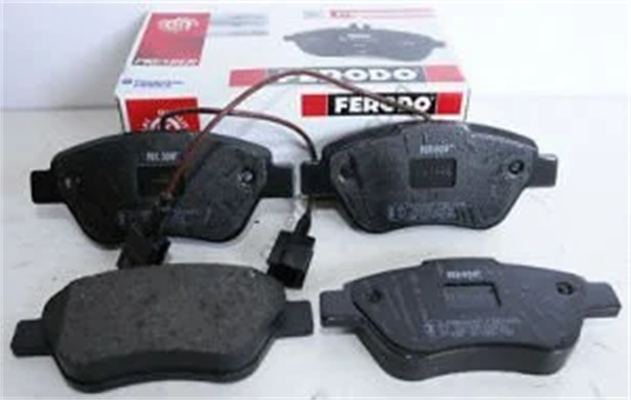 Opel / Crossland 1.Sınıf   X Ön Fren Balata Takımı 15'' Jant Ferodo