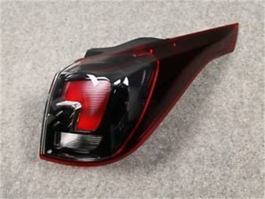 Opel / Crossland X Sol Arka Stop Lambası 1.Sınıf  Gm