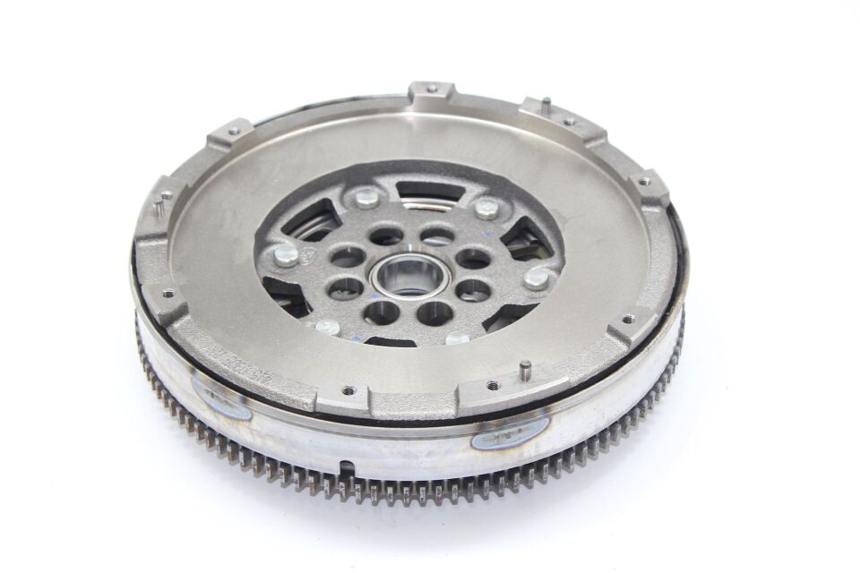 Opel / Corsa D 1.3 Dizel 6 İleri Volant / Debriyaj Set / FTE Bilya Seti Komple