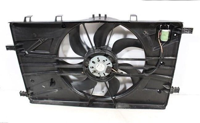 Opel / Astra J 1.6 Dizel Fan Motoru Komple Ürün