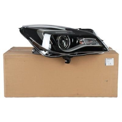 Opel / İnsignia A2 Makyajlı Sağ Ön Mercekli Far