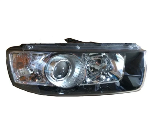 Chevrolet Yeni Captiva C140 Kasa Ön Sağ Far