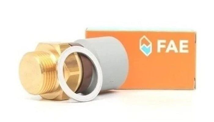 Opel / Vectra B 1.6/1.8/2.0/2.5 Radyatör Fan Müşürü 3 Fişli Fae Marka