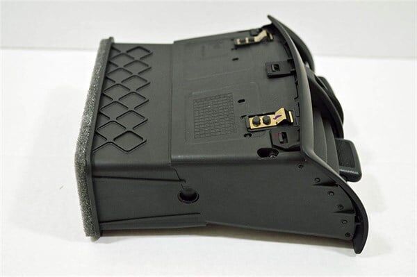 Opel / Insignia A Arka Havalandırma Muzulu GM