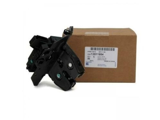 Opel / Astra J Bagaj Kilidi HB Kasalara Uygun OEM