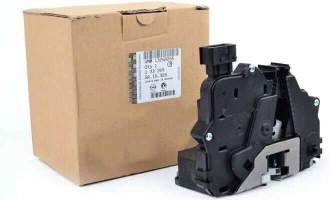 Opel / Corsa D Ön Sol Kapı Kilidi Motorlu Marka